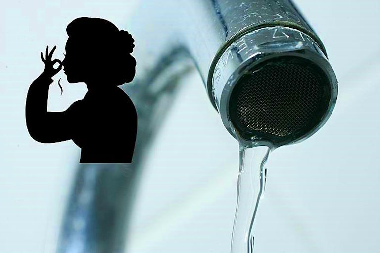 water smelly